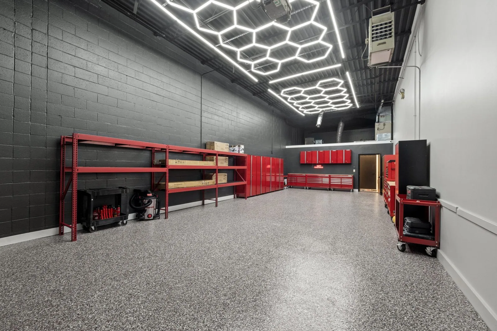 Warehouse suite 313